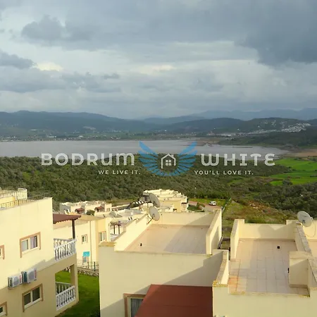 Bodrum Tq 2 Bedroom Lakeview Holiday Homes D21 펜션 Bogazici